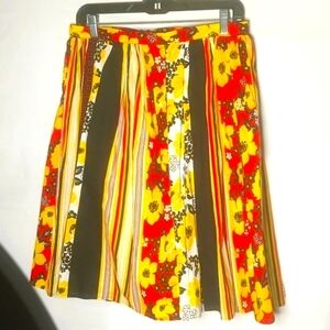 Madison Studio Gorgeous Floral Skirt – Size 8, 100% Cotton, Lined 90s Hott